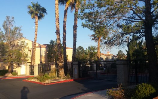 8452 Boseck Dr Unit 238 las vegas NV 89145