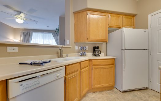 SOUTH WEST GUARDED GATED BEATUFUL CONDO