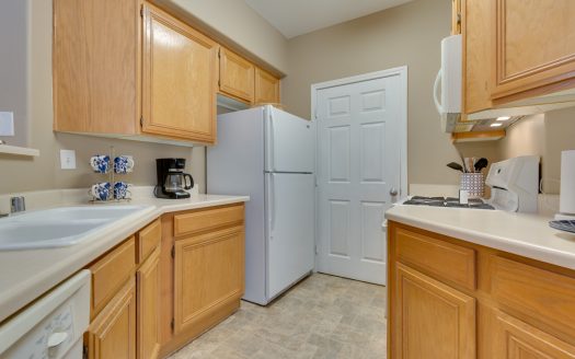 SOUTH WEST GUARDED GATED BEATUFUL CONDO